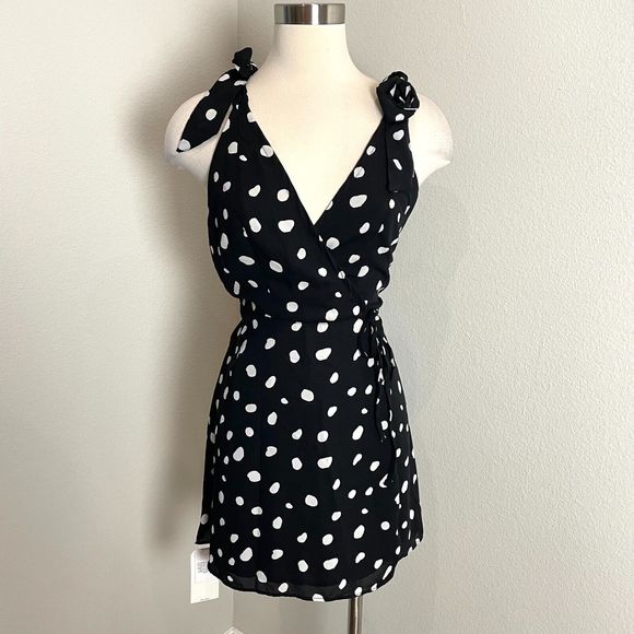 Abercrombie & Fitch Dresses & Skirts - NEW Abercrombie & Fitch Womens Small Petite Polka Dot Mini Wrap Dress Sleeveless
